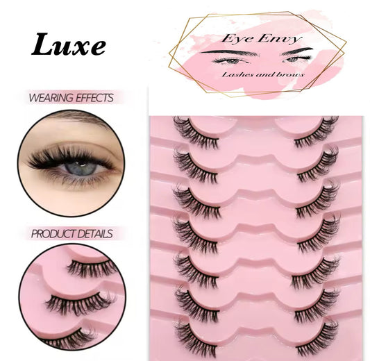 Strip Lashes - 7 pairs + spooley and lash glue